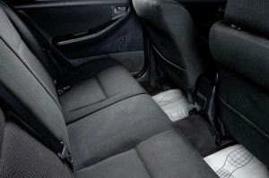 Хетчбэк Toyota Corolla 2006 года, 609000 рублей, Сургут