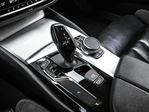 Седан BMW 5 серия 2019 года, 3294000 рублей, Кирилловка