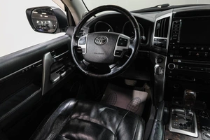 Внедорожник Toyota Land Cruiser 2012 года, 3469000 рублей, Новокузнецк