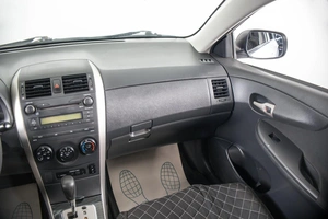 Седан Toyota Corolla 2007 года, 719000 рублей, Пермь
