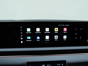 Седан Voyah Passion 2023 года, 3949050 рублей, Москва