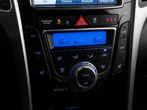 Хетчбэк Hyundai i30 2012 года, 999000 рублей, Тюмень