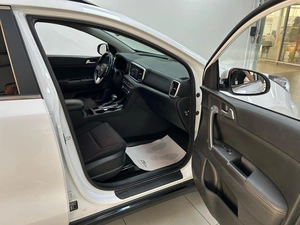 Внедорожник Kia Sportage 2021 года, 2640000 рублей, Смоленск