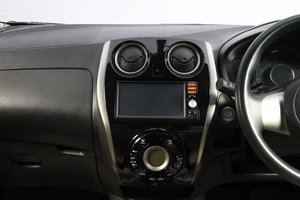 Хетчбэк Nissan Note 2013 года, 1019000 рублей, Новосибирск