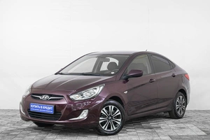 Седан Hyundai Solaris 2013 года, 949000 рублей, Кемерово