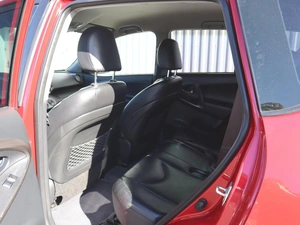 Внедорожник Toyota RAV4 2011 года, 1500000 рублей, Брянск