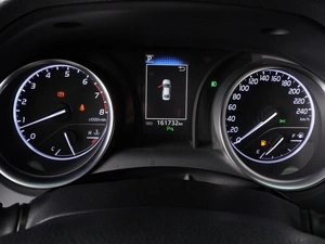 Седан Toyota Camry 2019 года, 2599000 рублей, Красный Пахарь