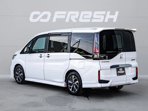 Минивэн Honda Stepwgn Spada 2019 года, 2395000 рублей, Краснодар