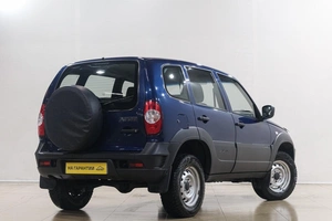 Внедорожник Chevrolet Niva 2019 года, 879000 рублей, Новокузнецк