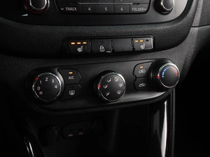 Хетчбэк Kia Ceed 2012 года, 839000 рублей, Воронеж