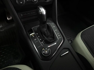 Внедорожник Volkswagen Tiguan 2019 года, 2599000 рублей, Ставрополь