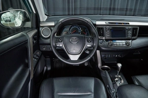 Внедорожник Toyota RAV4 2012 года, 2147000 рублей, Красноярск