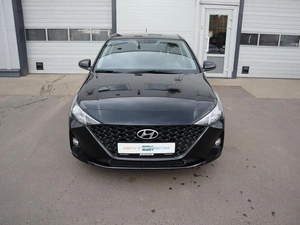 Седан Hyundai Solaris 2021 года, 1950000 рублей, Железногорск