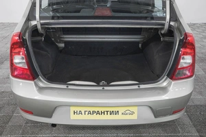 Седан Renault Logan 2011 года, 549000 рублей, Кемерово