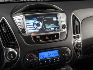 Внедорожник Hyundai ix35 2011 года, 1049000 рублей, Тюмень