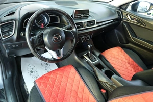 Хетчбэк Mazda 3 2014 года, 1199000 рублей, Омск