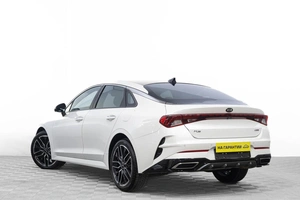 Седан Kia K5 2019 года, 2199000 рублей, Барнаул