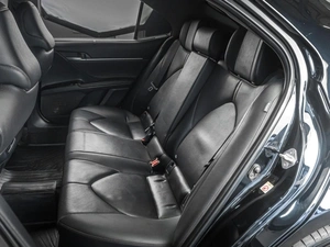 Седан Toyota Camry 2018 года, 2679000 рублей, Тюмень