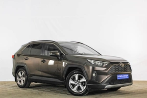 Внедорожник Toyota RAV4 2022 года, 2949000 рублей, Тюмень