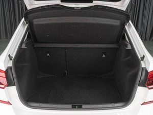 Лифтбек Volkswagen Polo 2021 года, 1464000 рублей, Тюмень