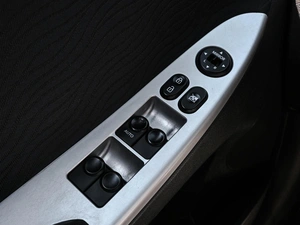 Седан Hyundai Solaris 2013 года, 899000 рублей, Волгоград