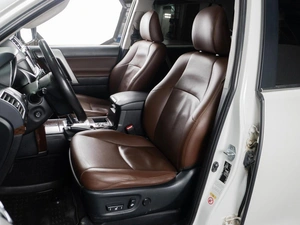 Внедорожник Toyota Land Cruiser Prado 2014 года, 3399000 рублей, Тюмень