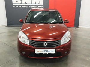 Хэтчбек Renault Sandero 2011 года, 630000 рублей, Курск