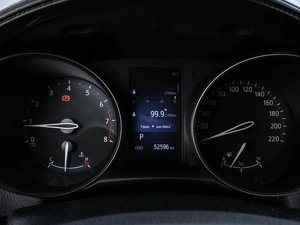Внедорожник Toyota C-HR 2018 года, 2399000 рублей, Волгоград