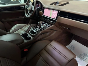 Внедорожник Porsche Cayenne 2021 года, 8499000 рублей, Красноярск
