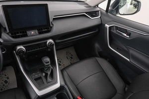 Внедорожник Toyota RAV4 2021 года, 3549000 рублей, Красноярск