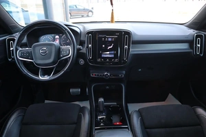 Внедорожник Volvo XC40 2019 года, 3150000 рублей, Мирное