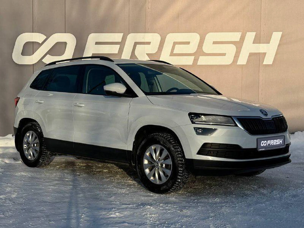 Внедорожник Skoda Karoq 2020 года, 2399000 рублей, Ижевск