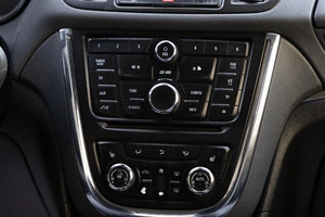 Внедорожник Opel Mokka 2013 года, 1349000 рублей, Новосибирск