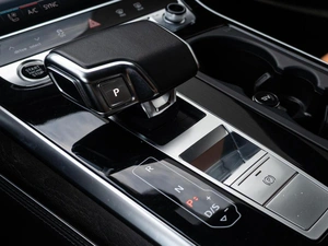 Внедорожник Audi Q8 2021 года, 7900000 рублей, Краснодар