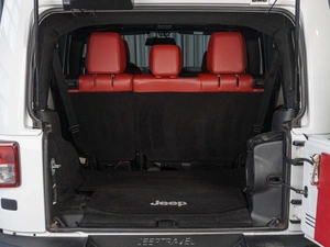 Внедорожник Jeep Wrangler 2014 года, 3799000 рублей, Тюмень