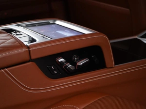Седан BMW 7 серия 2019 года, 6340055 рублей, Москва