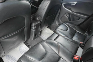Хетчбэк Volvo V40 2014 года, 1099000 рублей, Тюмень
