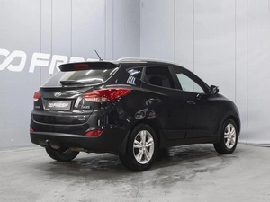 Внедорожник Hyundai ix35 2010 года, 1180000 рублей, Омск