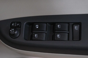 Хетчбэк Toyota Passo 2015 года, 919000 рублей, Омск