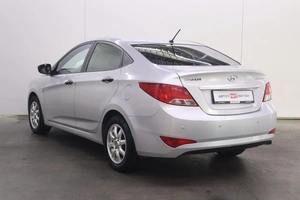 Седан Hyundai Solaris 2015 года, 820000 рублей, Брянск
