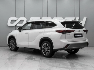 Внедорожник Toyota Highlander 2026 года, 5699000 рублей, Ростов-на-Дону