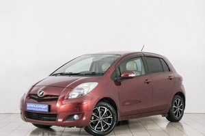 Хетчбэк Toyota Vitz 2008 года, 639000 рублей, Красноярск