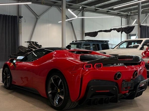 Купе Ferrari SF90 Stradale 2022 года, 33990000 рублей, Павловская Слобода