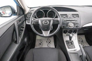 Седан Mazda 3 2011 года, 1149000 рублей, Красноярск