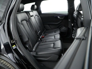 Внедорожник Audi Q7 2018 года, 4799050 рублей, Москва