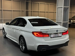 Седан BMW 5 серия 2018 года, 3197000 рублей, Красноярск