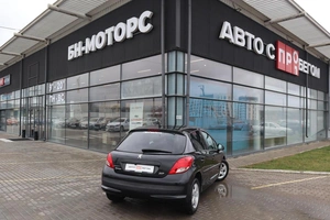 Хэтчбек Peugeot 207 2010 года, 680000 рублей, Мирное