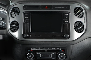 Внедорожник Volkswagen Tiguan 2012 года, 1459000 рублей, Тюмень