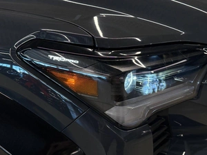 Пикап Toyota Tacoma 2024 года, 9490000 рублей, Павловская Слобода