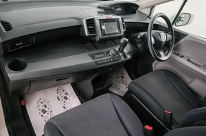 Минивэн Honda Freed 2009 года, 929000 рублей, Красноярск